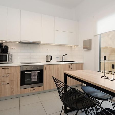 Classy Apartment In Koukaki, Walk To Metro & Acropolis Athene Buitenkant foto