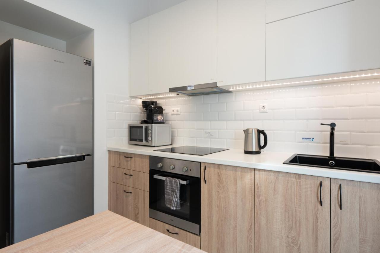 Classy Apartment In Koukaki, Walk To Metro & Acropolis Athene Buitenkant foto